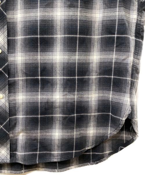 TAKAHIROMIYASHITA TheSoloIst.（タカヒロミヤシタ ザソロイスト）TAKAHIROMIYASHITA TheSoloIst. (タカヒロミヤシタ ザソロイスト) cut off sleeve western shirt ウエスタンノースリーブシャツ ブラック サイズ:46の古着・服飾アイテム