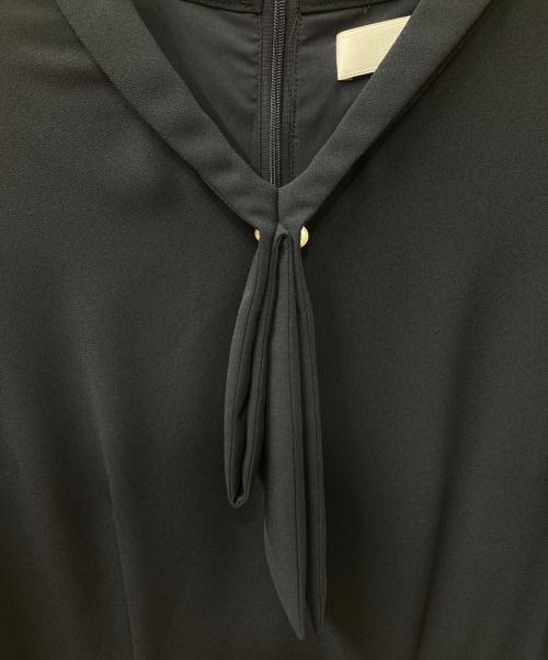 CELFORD（セルフォード）CELFORD (セルフォード) ボータイプリーツワンピース ネイビー サイズ:38の古着・服飾アイテム