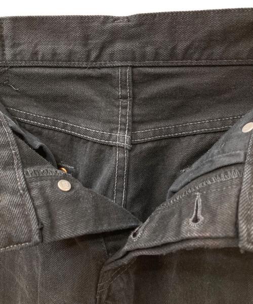 Hysteric Glamour（ヒステリックグラマー）Hysteric Glamour (ヒステリックグラマー) スタッズ クラッシュ加工 ダメージ ストレート デニムパンツ ブラック サイズ:32の古着・服飾アイテム