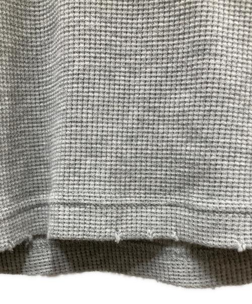SUPPLIER（サプライヤー）SUPPLIER (サプライヤー) Tribal Fire Pattern Thermal Long Sleeve グレー×ブラック サイズ:S 未使用品の古着・服飾アイテム