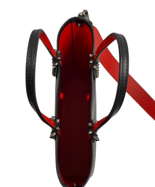 Christian Louboutin（クリスチャン・ルブタン）Christian Louboutin (クリスチャン・ルブタン) CABATA N/S CALF EMPIRE スタッズ レザー 2WAYトートバッグ ブラック×レッドの古着・服飾アイテム