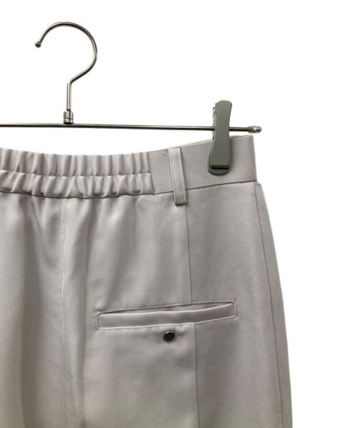 UNITED TOKYO（ユナイテッドトーキョー）UNITED TOKYO (ユナイテッドトーキョー) プリーテッドカッティングスカート アイボリー サイズ:1の古着・服飾アイテム