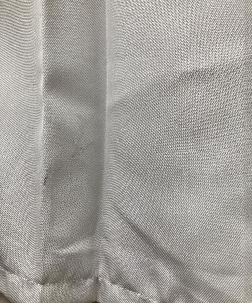 UNITED TOKYO（ユナイテッドトーキョー）UNITED TOKYO (ユナイテッドトーキョー) プリーテッドカッティングスカート アイボリー サイズ:1の古着・服飾アイテム