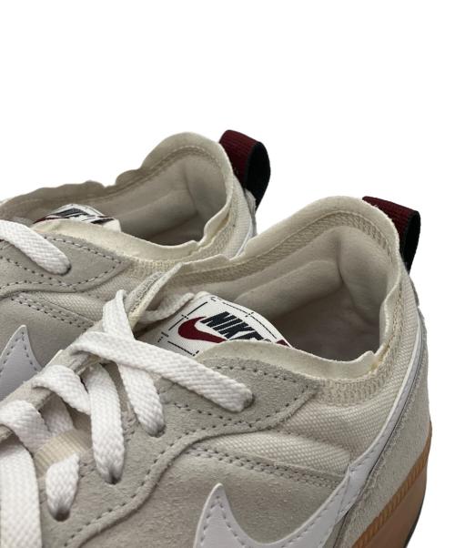 NIKE（ナイキ）NIKE (ナイキ) C1TY　シティ  ローカットスニーカー ホワイト×グレー サイズ:27.5㎝の古着・服飾アイテム