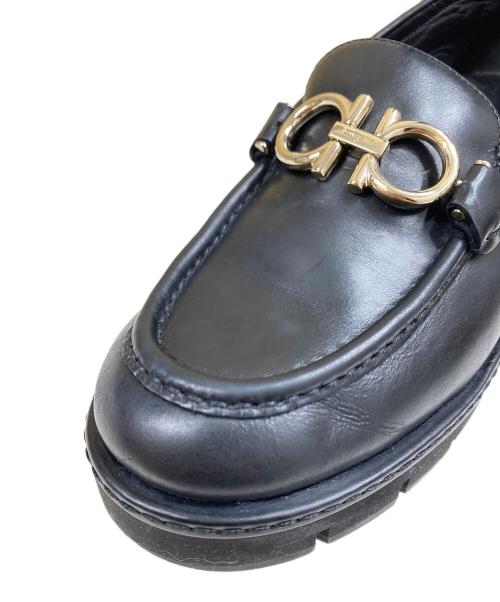 Salvatore Ferragamo（サルヴァトーレ フェラガモ）Salvatore Ferragamo (サルヴァトーレ フェラガモ) ガンチーニローファー ブラック サイズ:SIZE7の古着・服飾アイテム