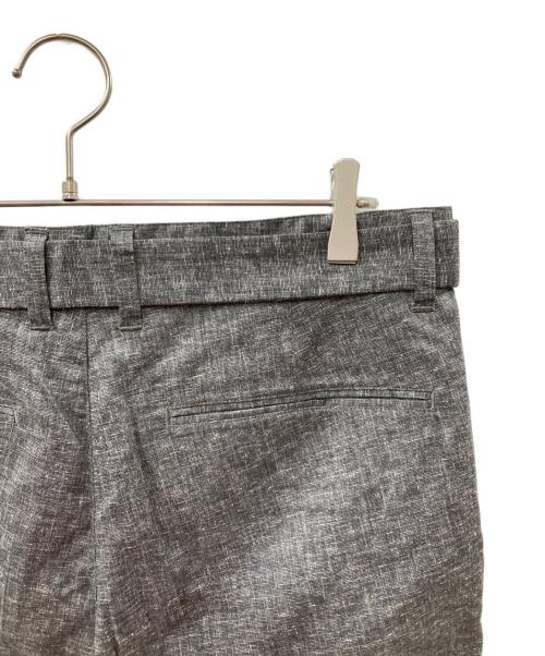 VICTIM&CO.（ヴィクティム）VICTIM&CO. (ヴィクティム) LINEN WIDE SHORTS グレー サイズ:3 未使用品の古着・服飾アイテム