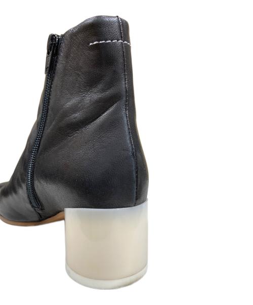 MM6 Maison Margiela（エムエムシックスメゾンマルジェラ）MM6 Maison Margiela (エムエムシックスメゾンマルジェラ) スクエアトゥアンクルブーツ ブラック サイズ:35の古着・服飾アイテム