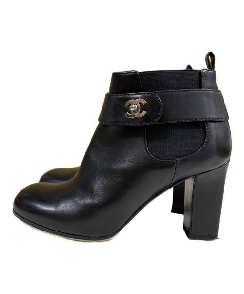 CHANEL（シャネル）CHANEL (シャネル) ココマークターンロックショートブーツ ブラック サイズ:35の古着・服飾アイテム