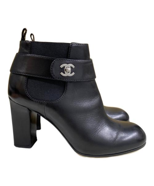 CHANEL（シャネル）CHANEL (シャネル) ココマークターンロックショートブーツ ブラック サイズ:35の古着・服飾アイテム