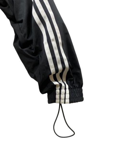 adidas（アディダス）adidas (アディダス) ADILENIUM オーバーサイズ トラックトップ ブラック サイズ:Mの古着・服飾アイテム