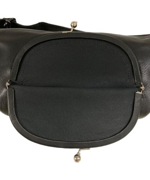 Y's（ワイズ）Y's (ワイズ) Metal Clasp Cross Bag 'Black' ブラックの古着・服飾アイテム