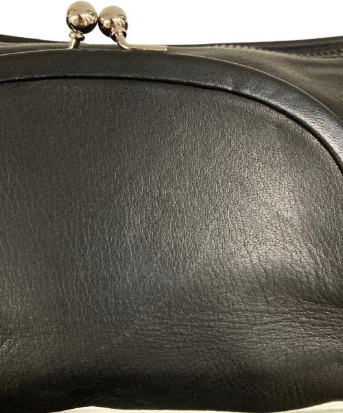 Y's（ワイズ）Y's (ワイズ) Metal Clasp Cross Bag 'Black' ブラックの古着・服飾アイテム