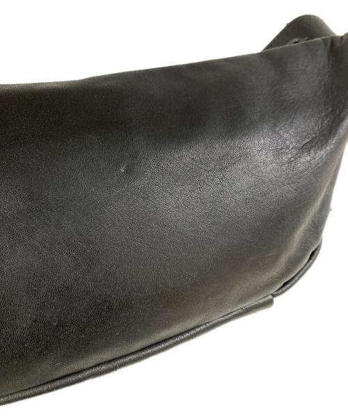 Y's（ワイズ）Y's (ワイズ) Metal Clasp Cross Bag 'Black' ブラックの古着・服飾アイテム