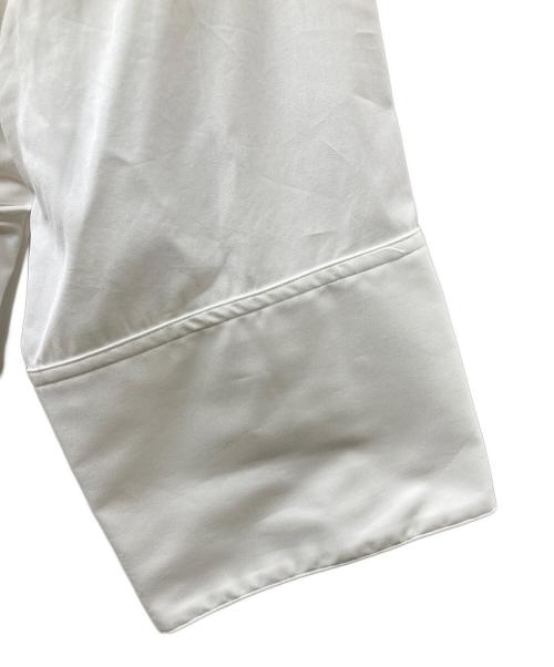 THIRD MAGAZINE（サードマガジン）THIRD MAGAZINE (サードマガジン) ノーカラーブラウス ホワイト サイズ:Freeの古着・服飾アイテム