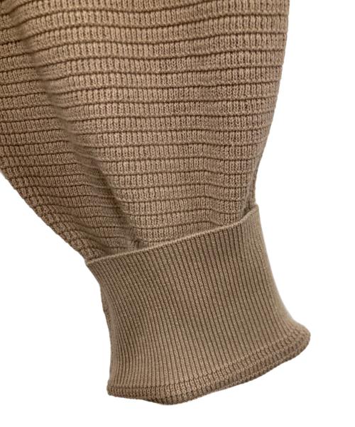 VICTIM（ヴィクティム）VICTIM (ヴィクティム) BIG WAFFLE CARDIGAN / ビッグシルエットワッフルニットカーディガン ベージュ サイズ:Mの古着・服飾アイテム