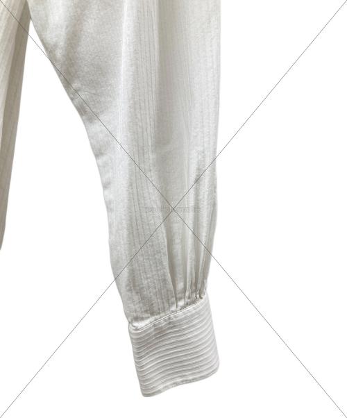 BOURRIENNE PARIS X（ブリエンヌ・パリ・ディス）BOURRIENNE PARIS X (ブリエンヌ・パリ・ディス) スキッパーシャツ ホワイト サイズ:Ｓの古着・服飾アイテム