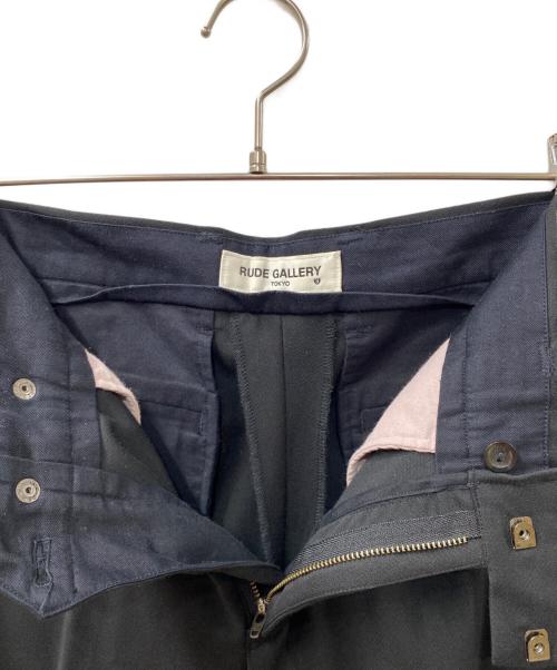 RUDE GALLERY（ルードギャラリー）RUDE GALLERY (ルードギャラリー) SUNDINISTA EXPERIENCE (サンディニスタエクスペリエンス) F HOLE TUCK TROUSERS ブラック サイズ:3の古着・服飾アイテム