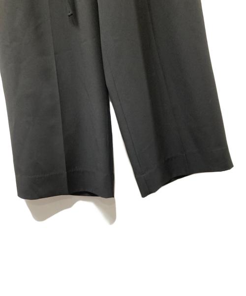 styling/（スタイリング）styling/ (スタイリング) タックスーツパンツ ブラックの古着・服飾アイテム