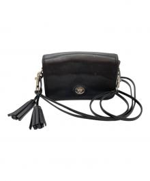 COACH（コーチ）の古着「タッセル付き レザーターンロックショルダーバッグ」｜ブラック