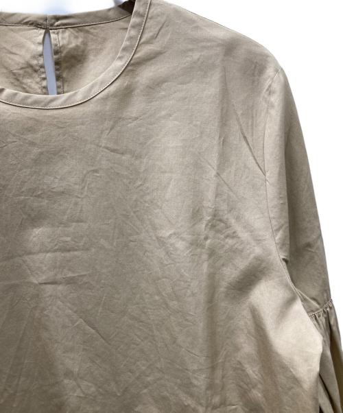 Whim Gazette（ウィムガゼット）Whim Gazette (ウィムガゼット) ボリュームスリーブブラウス ベージュ サイズ:Fの古着・服飾アイテム