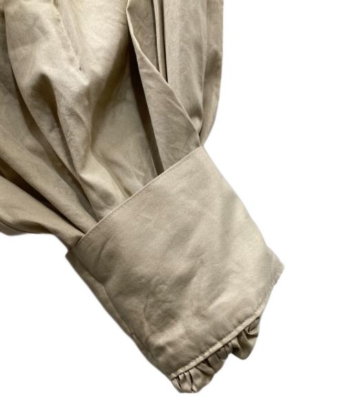 Whim Gazette（ウィムガゼット）Whim Gazette (ウィムガゼット) ボリュームスリーブブラウス ベージュ サイズ:Fの古着・服飾アイテム