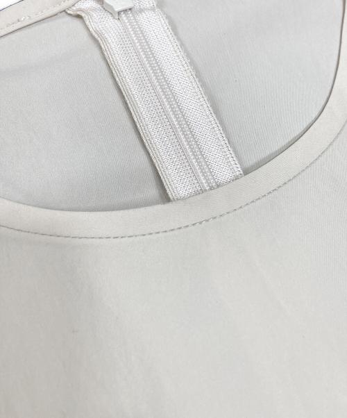 LE PHIL（ル フィル）LE PHIL (ル フィル) フリルブラウスワンピース ベージュ サイズ:Freeの古着・服飾アイテム