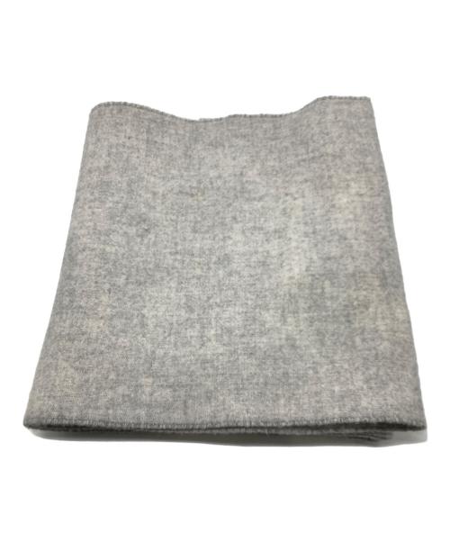 jacquemus（ジャックムス）jacquemus (ジャックムス) ロゴストール グレーの古着・服飾アイテム