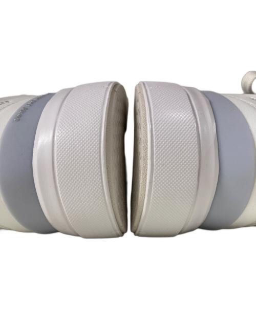 on（オン）On (オン) THE ROGER Advantage 2 M White | Fossil ローカットスニーカー ホワイト サイズ:26.5㎝の古着・服飾アイテム