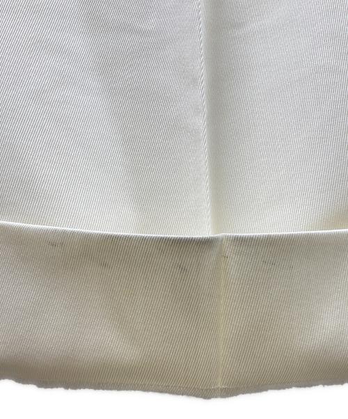 LARDINI（ラルディーニ）LARDINI (ラルディーニ) PALUK ウール ワイド テーパードパンツ アイボリー サイズ:44の古着・服飾アイテム