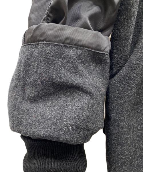 COMME des GARCONS HOMME（コムデギャルソン オム）COMME des GARCONS HOMME (コムデギャルソン オム) 05AW MA-1スリーブ テーラードジャケット グレー サイズ:Lの古着・服飾アイテム