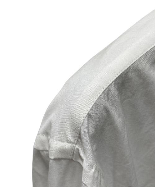 BURBERRY（バーバリー）BURBERRY (バーバリー) Optic Cricket Stripe Rib Knit Oversized Shirt ホワイト サイズ:4の古着・服飾アイテム