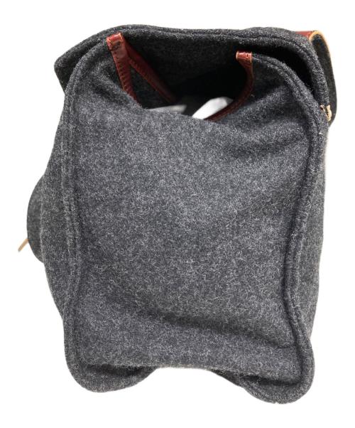 Y's（ワイズ）Y's (ワイズ) レザー切替ウールリュック グレー×ブラウン サイズ:OneSizeの古着・服飾アイテム