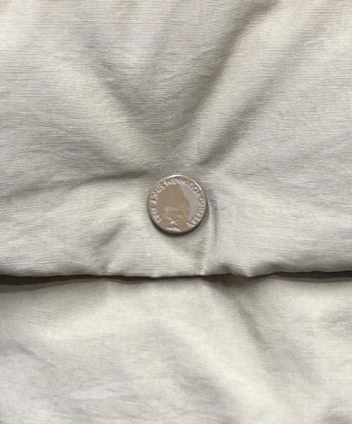 Y(dot)BY NORDISK（ワイドット バイ ノルディスク）Y(dot)BY NORDISK (ワイドット バイ ノルディスク) ダウンベスト ベージュ サイズ:Mの古着・服飾アイテム