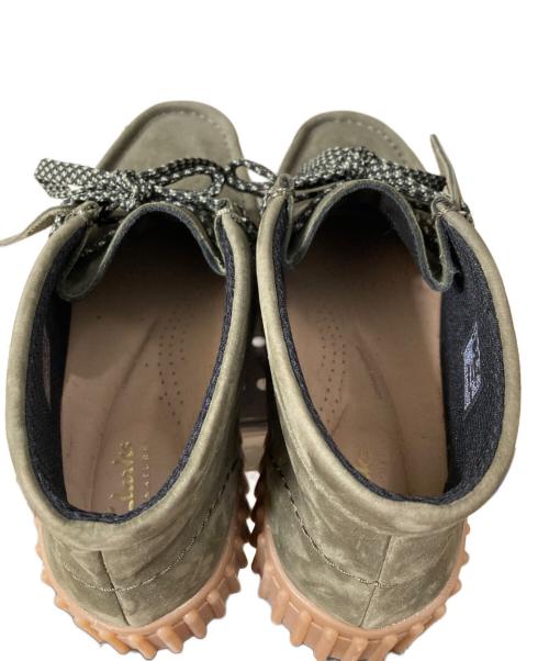 CLARKS（クラークス）CLARKS (クラークス) Torhill Moss ブーツ オリーブ サイズ:US7の古着・服飾アイテム