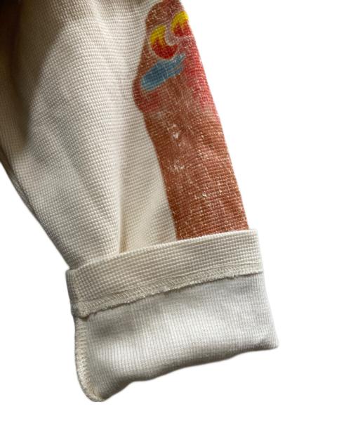 THE BOY HAS NO PATIENCE（ザボーイハズノーパティエンス）THE BOY HAS NO PATIENCE (ザボーイハズノーパティエンス) Double Saints Mural Patched L/S Tee 長袖Tシャツ グレー サイズ:Ｓの古着・服飾アイテム