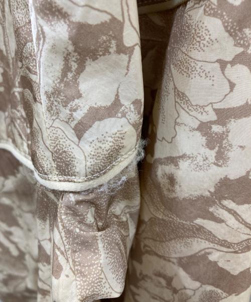 NIKE（ナイキ）NIKE (ナイキ) ウーブン フルジップ プリント ジャケット ベージュ サイズ:Sの古着・服飾アイテム