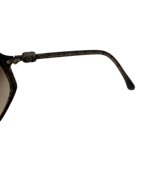 CHANEL（シャネル）CHANEL (シャネル) サングラス ブラウン サイズ:61-16-135の古着・服飾アイテム