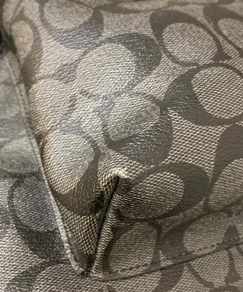 COACH（コーチ）COACH (コーチ) シグネチャー レザーデイパック グレー×ブラックの古着・服飾アイテム