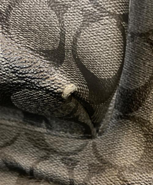 COACH（コーチ）COACH (コーチ) シグネチャー レザーデイパック グレー×ブラックの古着・服飾アイテム