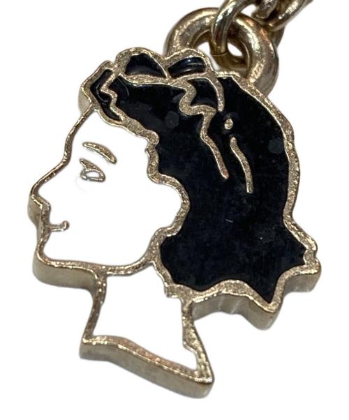 CHANEL（シャネル）CHANEL (シャネル) チャームデザインブローチ ブラックの古着・服飾アイテム