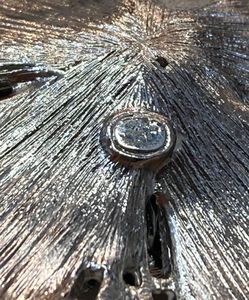 CHANEL（シャネル）CHANEL (シャネル) カメリア モチーフ ブローチ ブラックの古着・服飾アイテム