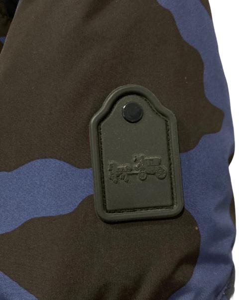 COACH（コーチ）COACH (コーチ) ダウンジャケット ネイビー サイズ:Ｓの古着・服飾アイテム