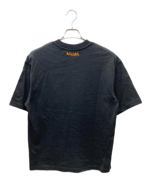 adidas（アディダス）adidas (アディダス) KORN (コーン) プリントTシャツ ブラック サイズ:Mの古着・服飾アイテム
