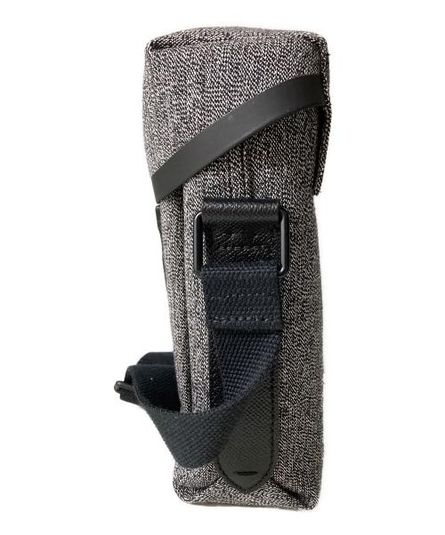 Maison Margiela（メゾンマルジェラ）Maison Margiela (メゾンマルジェラ) クロスボディバッグ グレーの古着・服飾アイテム