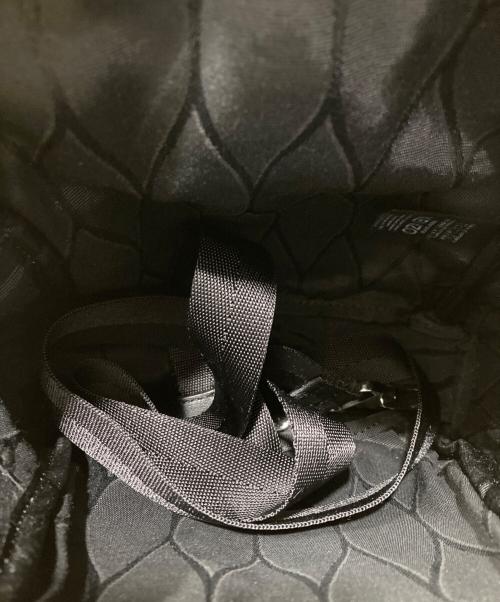 KENZO（ケンゾー）KENZO (ケンゾー) タイガー刺繍ミニリュック ブラックの古着・服飾アイテム