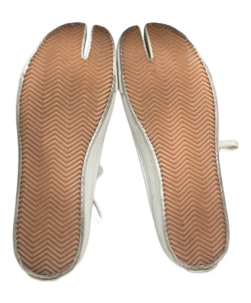 Maison Margiela（メゾンマルジェラ）Maison Margiela (メゾンマルジェラ) TABI HIGH TOP SNEAKERS 足袋 ハイ トップ スニーカー ホワイト サイズ:41の古着・服飾アイテム