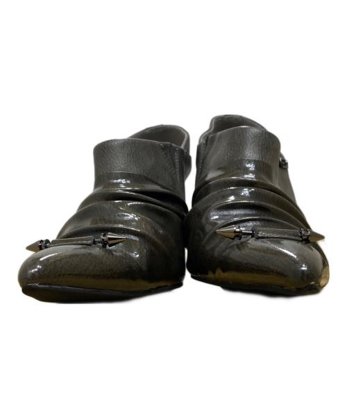 YELLO（イエロ）YELLO (イエロー) SHEMHAZA HEELS ピンヒールパンプス グレー サイズ:Lの古着・服飾アイテム