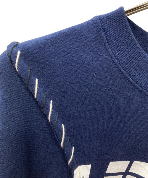 DISCOVERED（ディスカバード）DISCOVERED (ディスカバード) NEWSED Wide College Sweat リメイクスウェット ネイビー サイズ:Freeの古着・服飾アイテム
