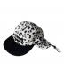 SUPREME（シュプリーム）の古着「24AW Polartec Earflap Camp Cap 'Leopard' ポーラーテックキャンプキャップ」｜ホワイト×ブラック