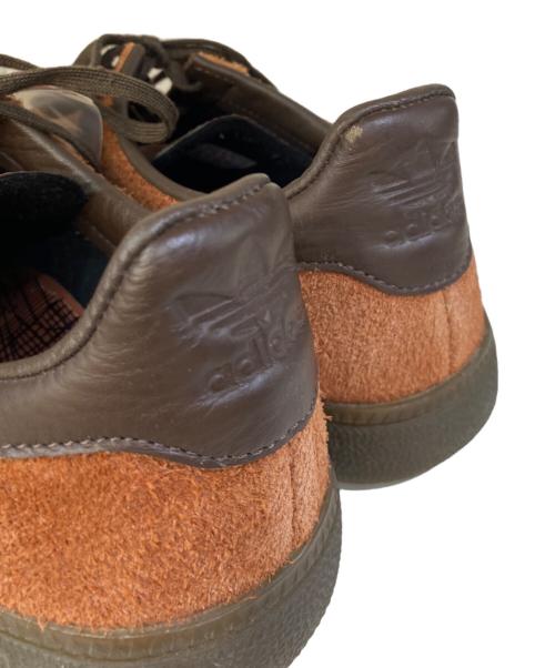 adidas（アディダス）adidas (アディダス) ローカットスニーカー ブラウン サイズ:28cmの古着・服飾アイテム